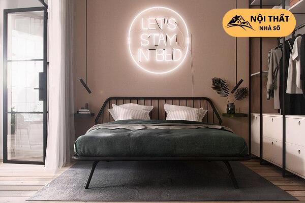 Thiết kế căn hộ chung cư 45m2 tuy phòng ngủ đơn giản nhưng độc đáo cùng dàn đen “Let’s stay in bed”