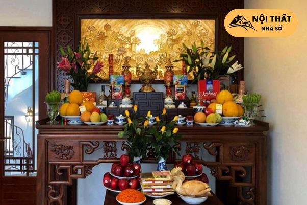 Các lễ vật ở trên bàn thờ