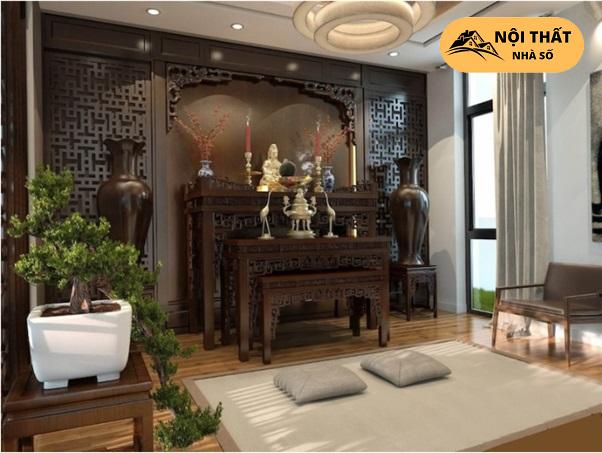 Bàn thờ đặt ngay tại khu vực tiếp khách